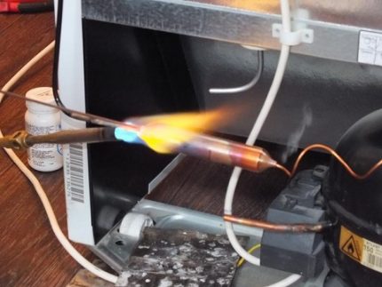Refrigerant charge