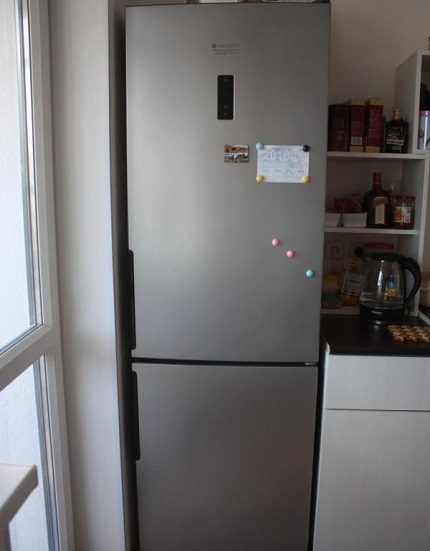 Tủ lạnh từ Ariston