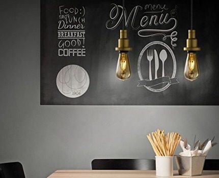 Lampi om de decoratieve eigenschappen van interieurs te versterken
