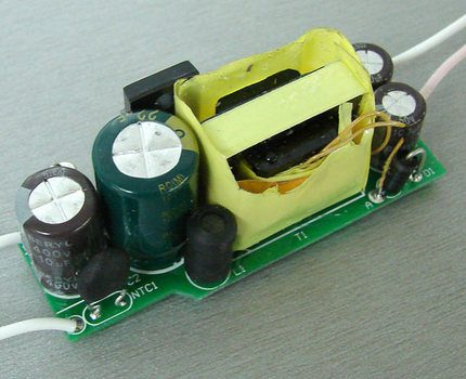 LED-lamp driver