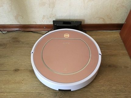 Disenyo ng mas malinis na vacuum