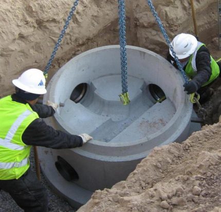 Ringmontage van gewapend beton met flenzen