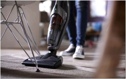 Vacuum cleaner brush