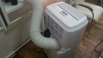 Portable air conditioner