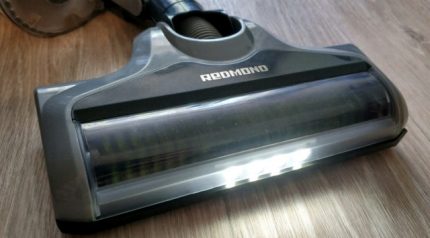 เครื่องดูดฝุ่น Backlit Redmond