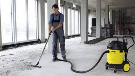 Ang pang-industriya na vacuum cleaner isang hindi maaaring palitan na katulong