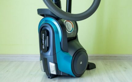 Bag vacuum cleaner