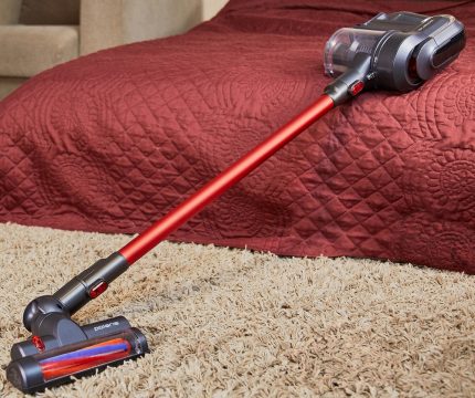 Vertical vacuum cleaner