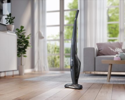 Ang vacuum cleaner na may vertical parking