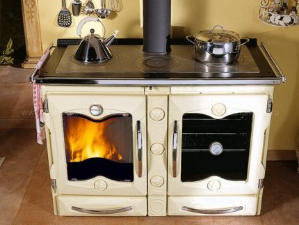 Cooking oven