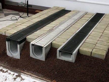 Betonnen douchebakken