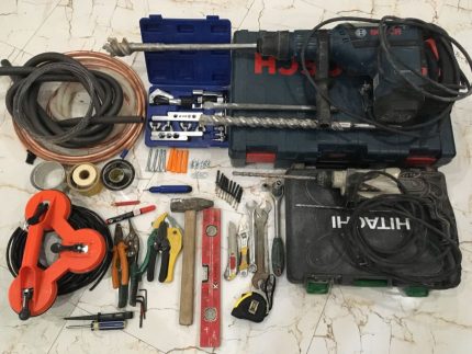 Ang pag-install kit para sa pag-install ng isang split system