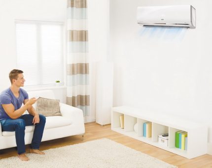 Nararamdaman ko ang pag-andar sa air conditioner