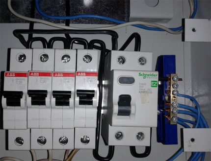 Automaten: inleidend en lager niveau