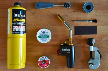 Đầu đốt gas bằng tay