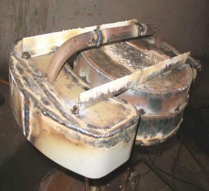 Additional fuel tank