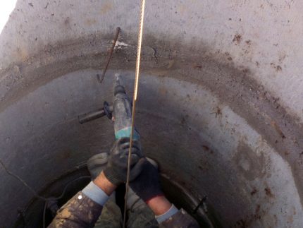 Aansluiting van ringen in de put