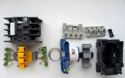 Na-disassembled magnetic starter