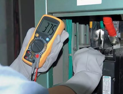 Đồng hồ vạn năng chuyên nghiệp có chức năng ghi âm
