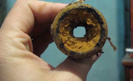 Deposits in cast iron pipes