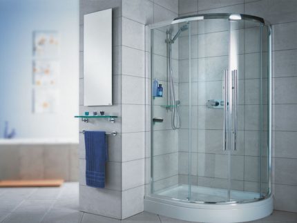 Open douche zonder deksel
