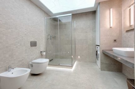 Douche zonder achterwand