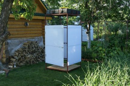 Douche de jardin