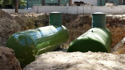 Installatie van gashouders voor autonome gastoevoer