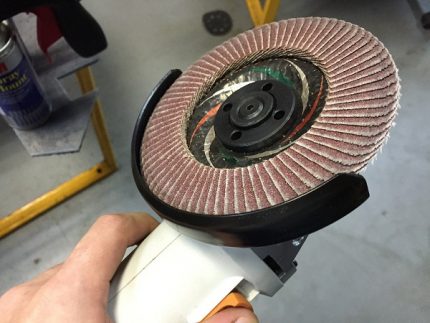 Slijpschijf op een molen