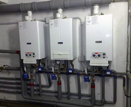 Groupe chaudière à condensats dans une chaufferie
