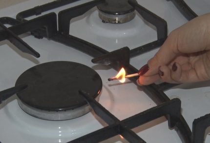 Ang gas stove ay hindi magaan