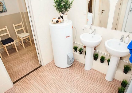 Origineel decor voor leidingen en ketel