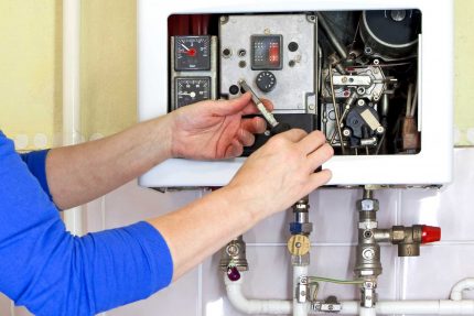 Vérification de la chaudière à gaz