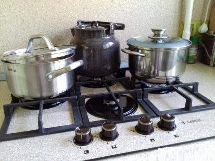 Kookplaat en potten