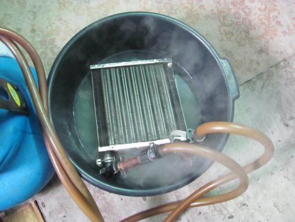 Rửa bộ trao đổi nhiệt trong dung dịch hóa chất
