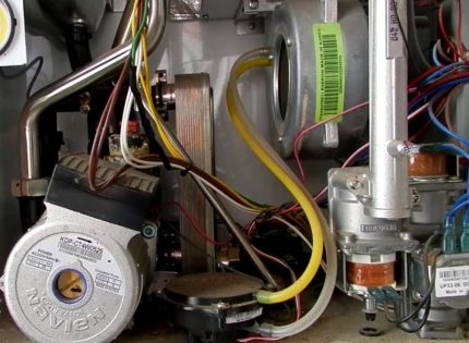 Dây điện đến cảm biến