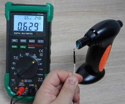 Handheld multimeter