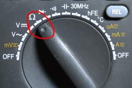 Measurement of resistance of temperature sensors of the conditioner