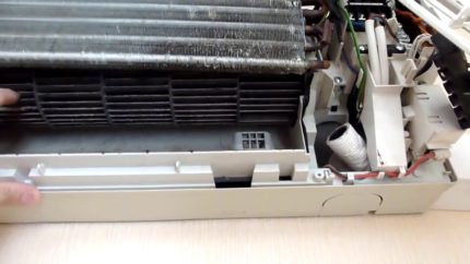 Fan repair in the indoor unit