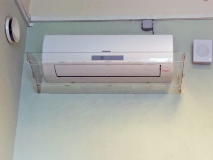 Aircondition med beskyttelsesskærm