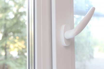 Mikroventilationstilstand på PVC-vinduer