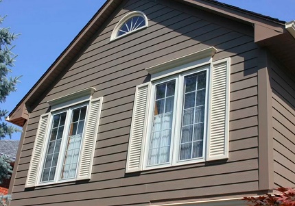 Ventilation window in the pediment of the house