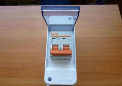 Instalacja urządzenia w osobnym pudełku